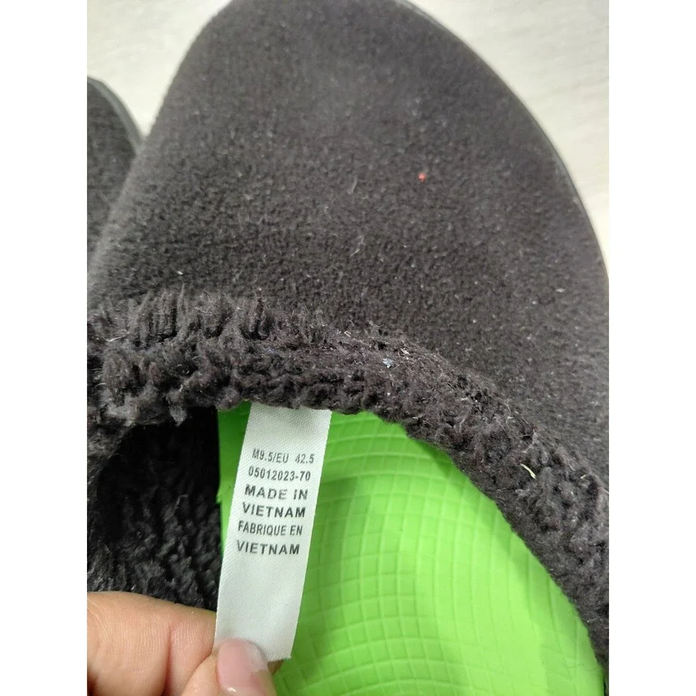 OOFOS OOcoozie Mule Men's 9.5(EU 42.5) Slip On Recovery Shoes Black Sherpa